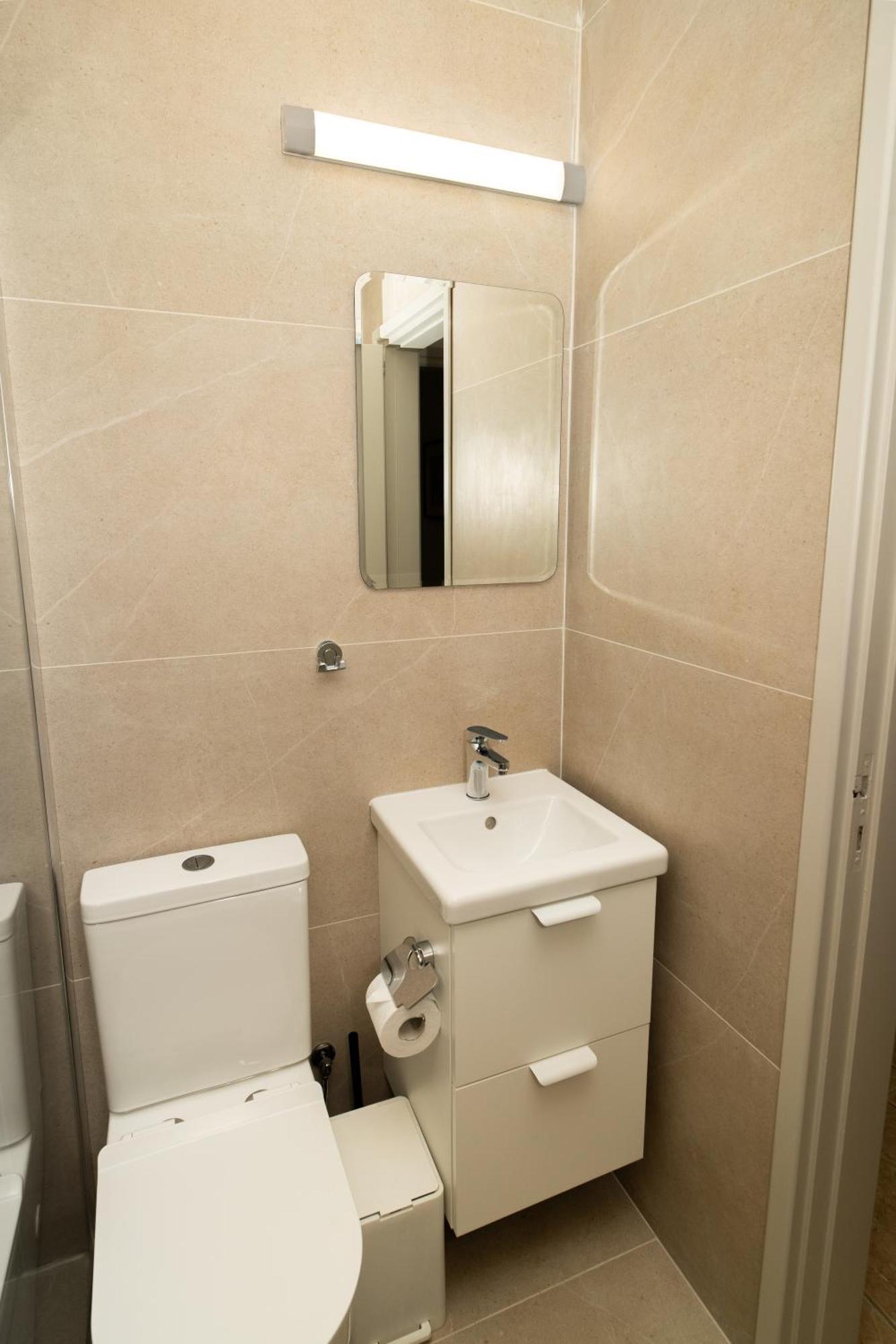 לרנקה Olivia Mackenzie 2 Bedroom Flat With Pool מראה חיצוני תמונה