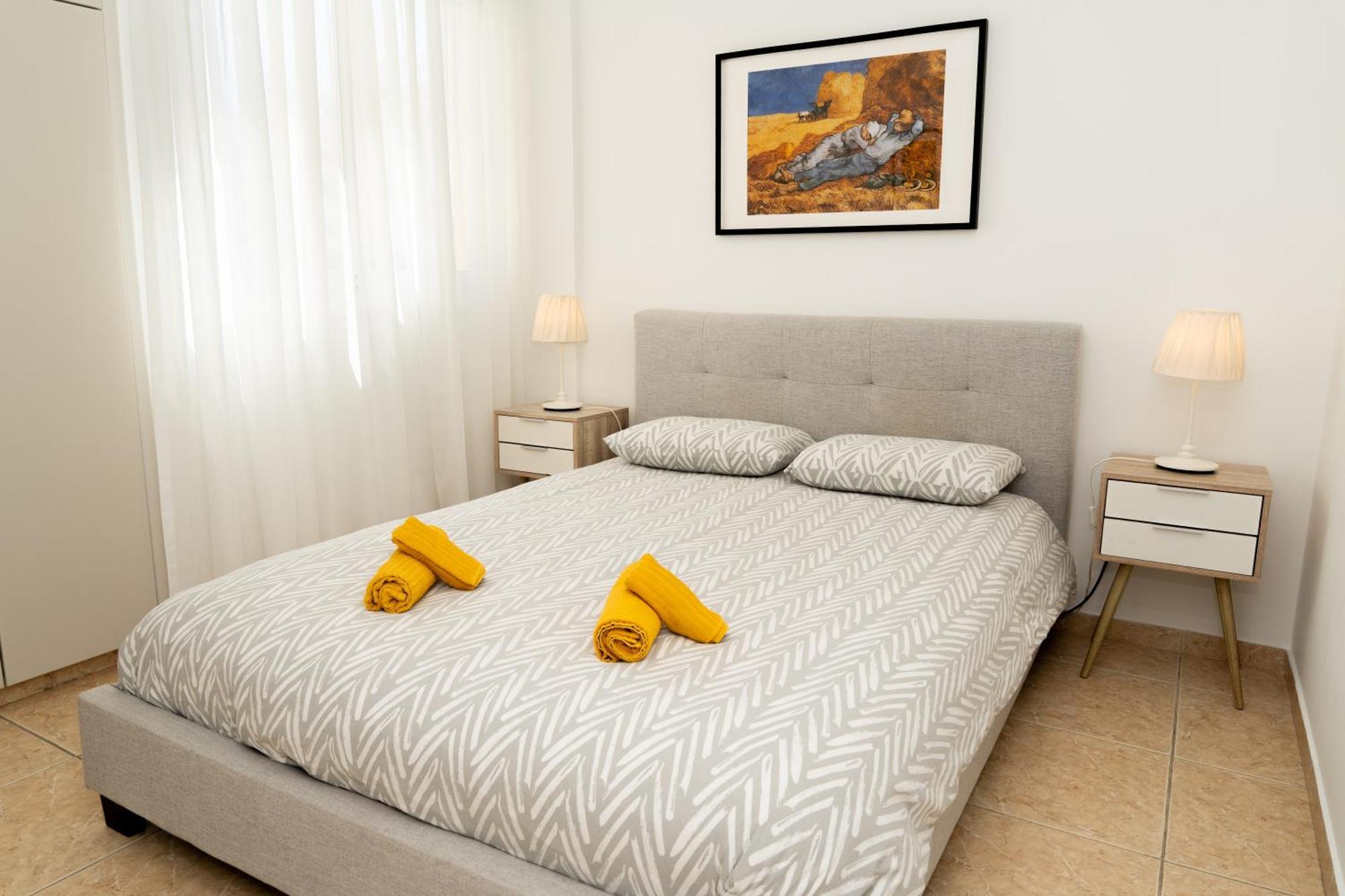 לרנקה Olivia Mackenzie 2 Bedroom Flat With Pool מראה חיצוני תמונה